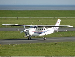 Aeronave é semelhante a este Cessna 210