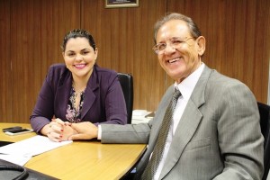 Quílvia Carvalho e Dr. Dobbis