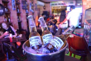 A cerveja mexicana Corona vai esta em promoção neste terça e quarta.