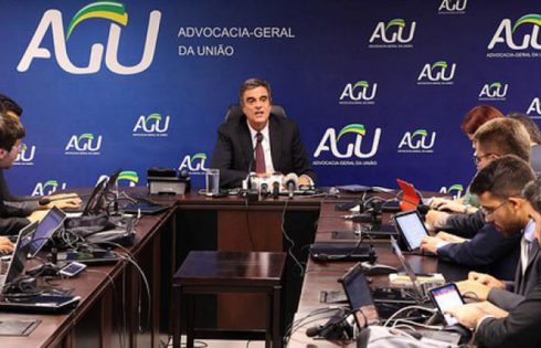 Em entrevista, José Eduardo Cardozo diz que a Câmara deve votar novamente o impeachment