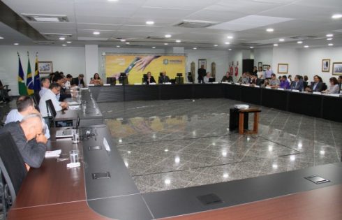 Autoridades participaram de reunião no Palácio Rio Madeira