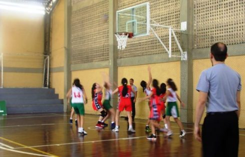 As meninas do basquete de Rondônia dominaram a primeira partida