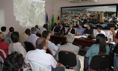 Construção de Centro Multi Eventos foi tema de reunião do ex-prefeito de Porto Velho com o governador Confúcio Moura em 2012- Foto Decom