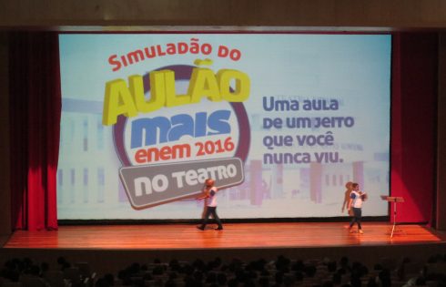 15-10-2016-aulao-mais-enem-no-teatro-113